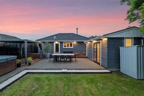 Photo of property in 180 Grahams Road, Burnside, Christchurch, 8053
