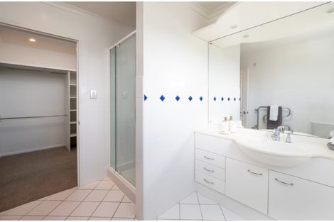 Photo of property in 25 Major Aitken Drive, Huntsbury, Christchurch, 8022