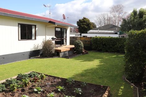 Photo of property in 90a Edgecumbe Road, Tauranga, 3110