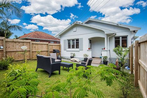 Photo of property in 5/13 Fifth Avenue, Avenues, Whangarei, 0110