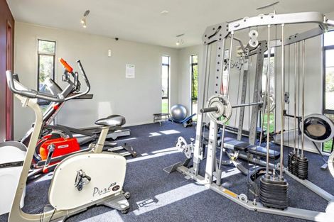 Photo of property in 8/2 Armoy Drive, East Tamaki, Auckland, 2016