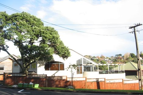 Photo of property in 166 Mellons Road, Mellons Bay, Auckland, 2014