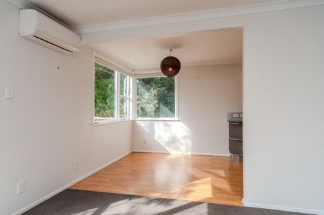 Photo of property in 35a Kinghorne Street, Strathmore Park, Wellington, 6022