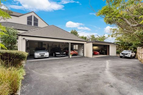 Photo of property in 35a Picasso Drive, West Harbour, Auckland, 0618