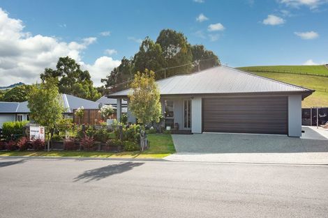 Photo of property in 3 Trudi Place, Green Island, Dunedin, 9018