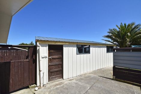 Photo of property in 82 Dunbeath Place, Kew, Invercargill, 9812