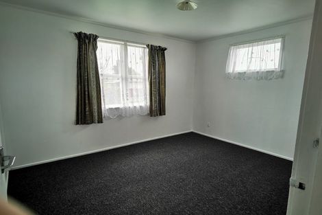 Photo of property in 4 Marybeth Place, Rosehill, Papakura, 2113