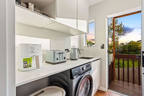 Photo of property in 3a Royal Road, Massey, Auckland, 0614