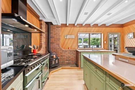 Photo of property in 21 Dalton Grove, Stokes Valley, Lower Hutt, 5019