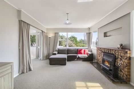 Photo of property in 2/300 Rangatira Road, Beach Haven, Auckland, 0626