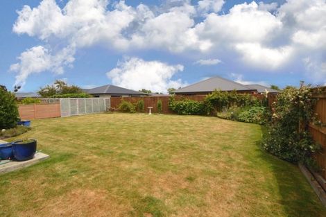 Photo of property in 46 Armstrong Avenue, Carterton, 5713