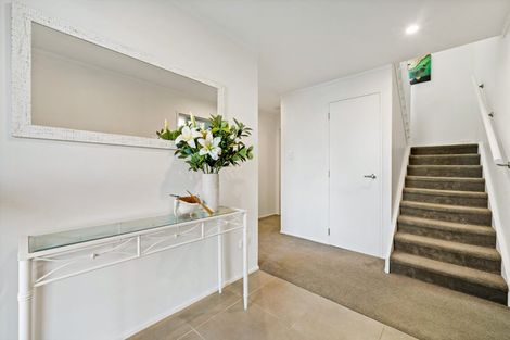 Photo of property in 86 Hebron Road, Waiake, Auckland, 0630