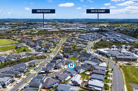 Photo of property in 7 Keiha Crescent, Massey, Auckland, 0614