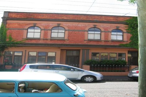 Photo of property in 1/24 Church Street, Devonport, Auckland, 0624