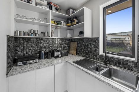 Photo of property in 4 Albert Wills Avenue, Halswell, Christchurch, 8025