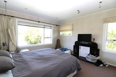 Photo of property in 38 Barnes Road, Redwood, Christchurch, 8051
