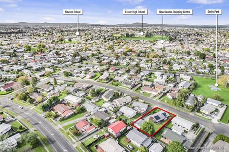 Photo of property in 14 Kentucky Crescent, Nawton, Hamilton, 3200