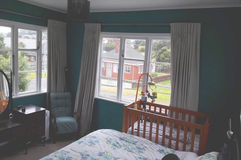 Photo of property in 84 Strathmore Avenue, Strathmore Park, Wellington, 6022