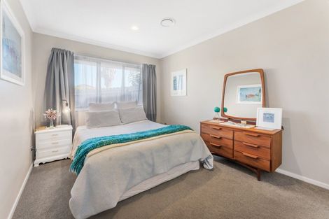 Photo of property in 18 Raphoe Road, Flat Bush, Auckland, 2019