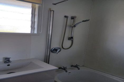 Photo of property in 3 Sandleigh Road, Hamilton Lake, Hamilton, 3204