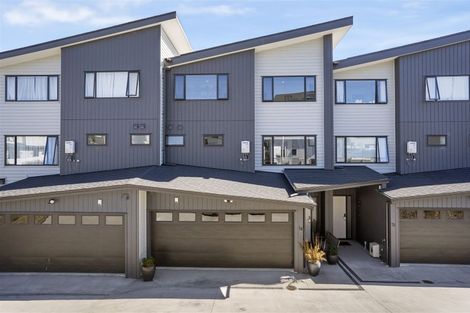 Photo of property in 14 Moki Place, Long Bay, Auckland, 0630