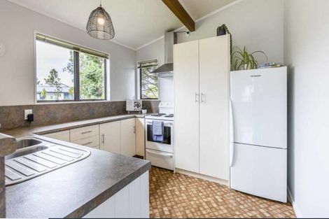 Photo of property in 18 Caroline Drive, Feilding, 4702