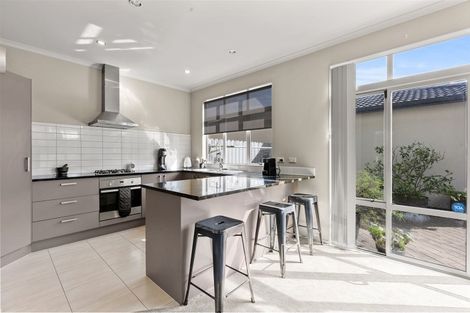 Photo of property in 119 Baverstock Road, Flat Bush, Auckland, 2016