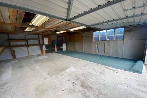 Photo of property in 36 Hinau Grove, Wainuiomata, Lower Hutt, 5014