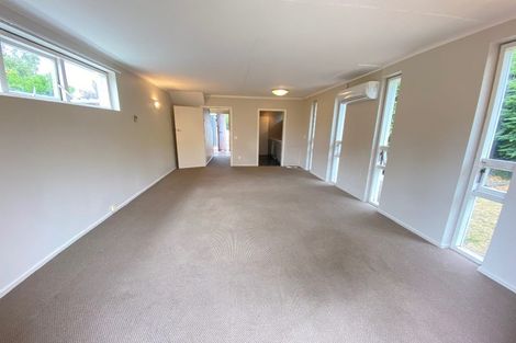 Photo of property in 2/4 Maidstone Road, Ilam, Christchurch, 8041