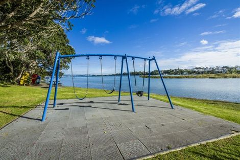 Photo of property in 2/55 Aramoana Avenue, Devonport, Auckland, 0624