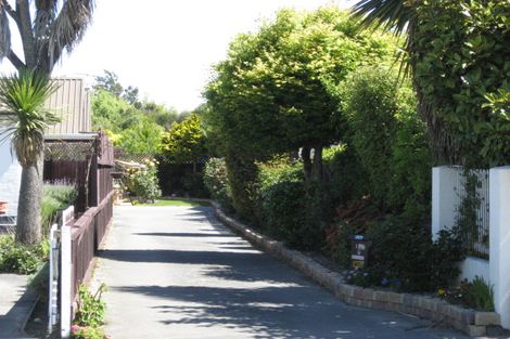 Photo of property in 1/185 Memorial Avenue, Burnside, Christchurch, 8053