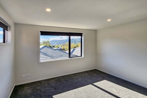 Photo of property in 2/11 Lees Grove, Wainuiomata, Lower Hutt, 5014