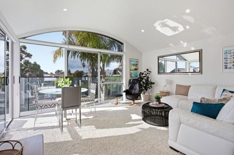 Photo of property in 204/27 Banks Avenue, Mount Maunganui, 3116