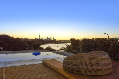 Photo of property in 92 Paritai Drive, Orakei, Auckland, 1071