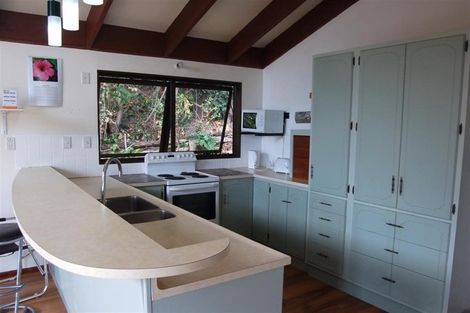 Photo of property in 27 Burns Road, Hospital Hill, Napier, 4110