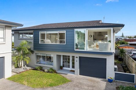Photo of property in 3/252 Hibiscus Coast Highway, Orewa, 0931
