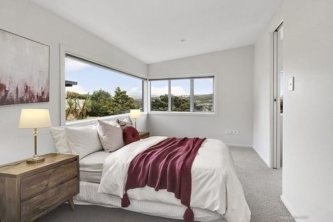 Photo of property in 83a Nevay Road, Miramar, Wellington, 6022