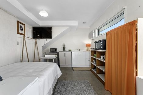 Photo of property in 25 Roderick Street, Otumoetai, Tauranga, 3110