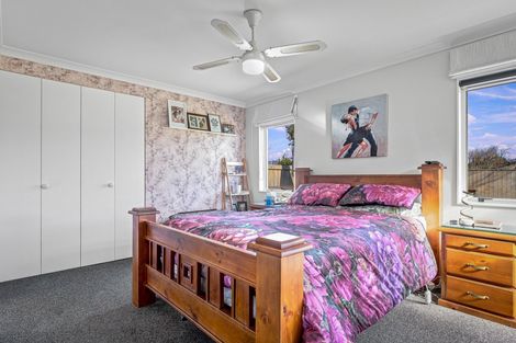 Photo of property in 11 Oaklands Drive, Cambridge, 3434