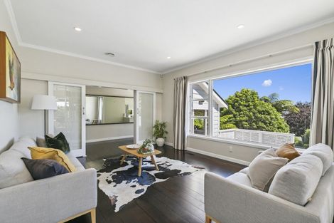 Photo of property in 2 Poona Street, Khandallah, Wellington, 6035