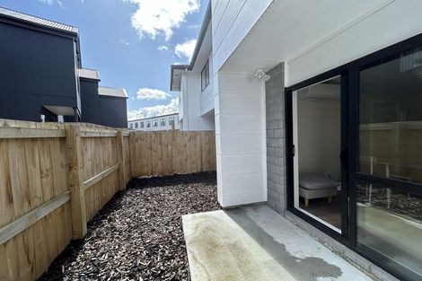 Photo of property in 2/26 May Street, Hamilton East, Hamilton, 3216