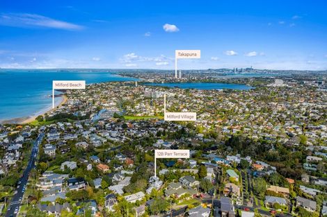 Photo of property in 12b Parr Terrace, Castor Bay, Auckland, 0620