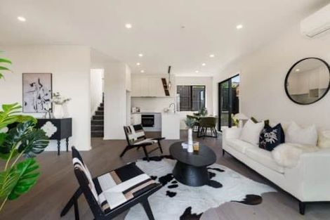 Photo of property in 23 Argo Drive, Half Moon Bay, Auckland, 2012