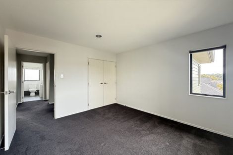 Photo of property in 29 Huntington Park Drive, Greenhithe, Auckland, 0632
