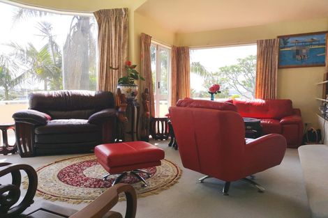 Photo of property in 36 Loloma Drive, Half Moon Bay, Auckland, 2012
