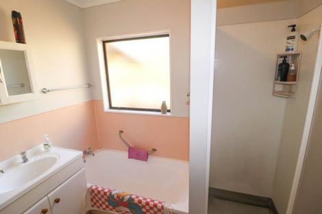 Photo of property in 168 Thames Coast Sh25 Road, Whakatete Bay, Thames, 3575