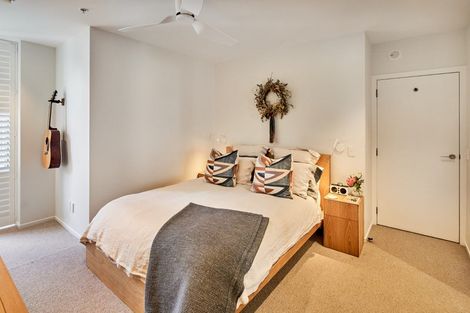 Photo of property in Trinity Apartments, 806/19 College Street, Te Aro, Wellington, 6011