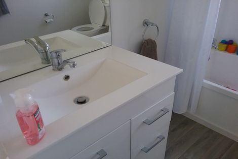 Photo of property in 15 Owhatiura Drive, Lynmore, Rotorua, 3010