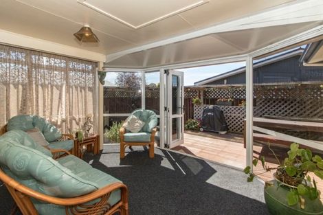 Photo of property in 14 Saint Hill Lane, Havelock North, 4130