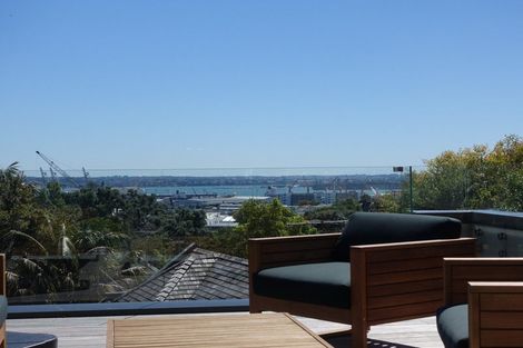 Photo of property in 7d Burrows Avenue, Parnell, Auckland, 1052